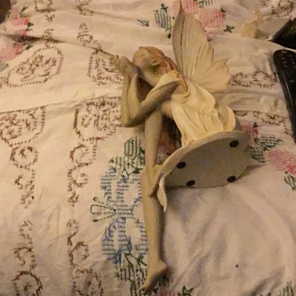 Touch of class pixie dust Fairy Figurine shelf sitter